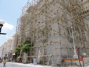 Scaffolding on the exterior of Amar Mahal