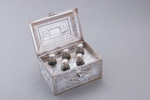 Silver Attar/ perfume box | Silver, glass, iron | Late 19th, early 20th century | CPMU 2014.29.0113